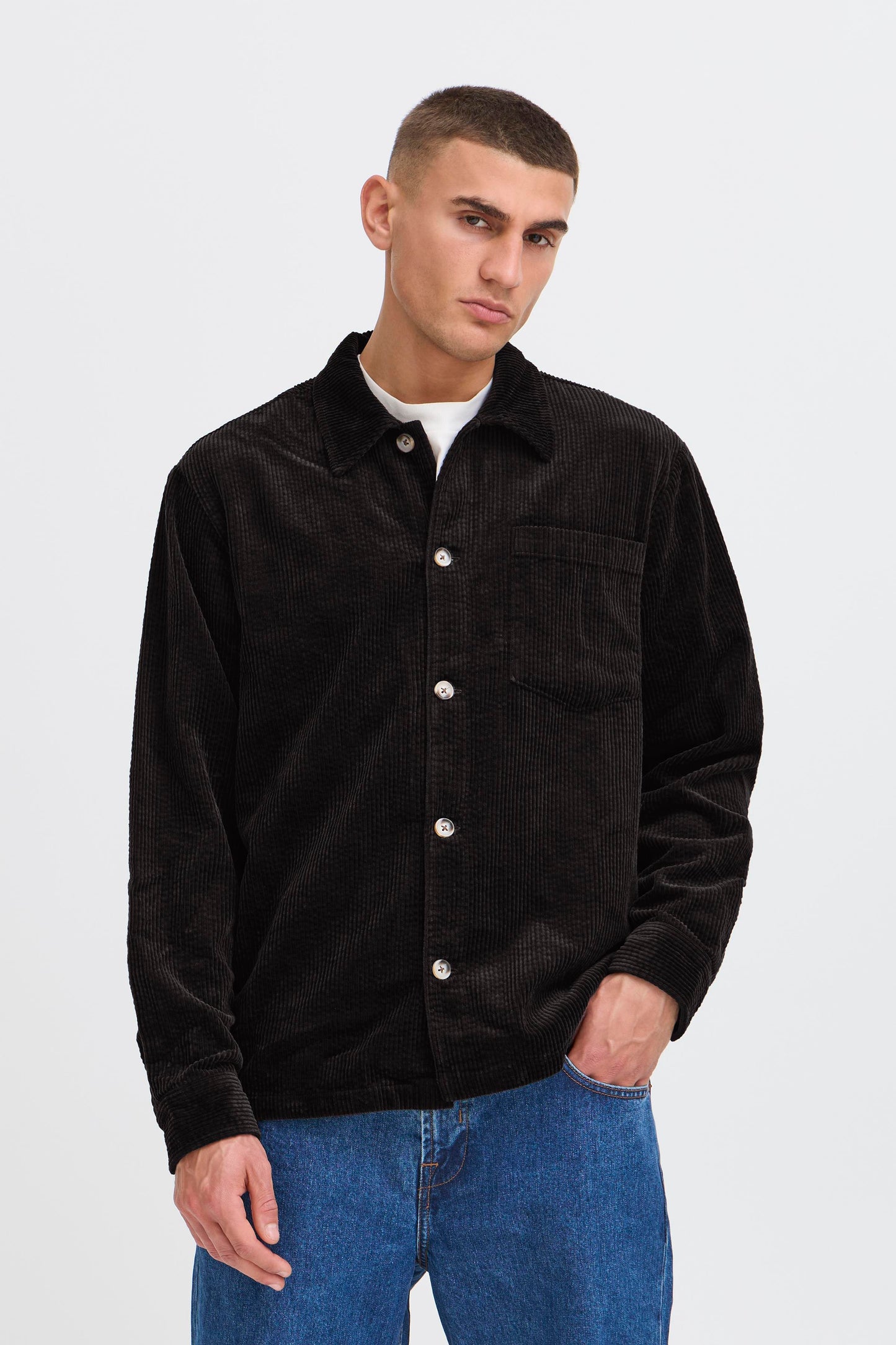 Solid Ingvi Cord Overshirt